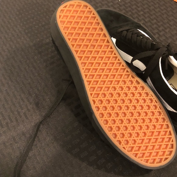 ⬛️⬜️⬛️Vans Classics(Men’s size 9/Woman’s size 10.5)ECO DRY⬛️⬜️⬛️ - Picture 5 of 5